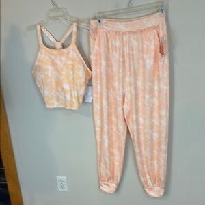 NOS Pastel Pants and Work Out Top Body & Sol Coordinated Set Size Large